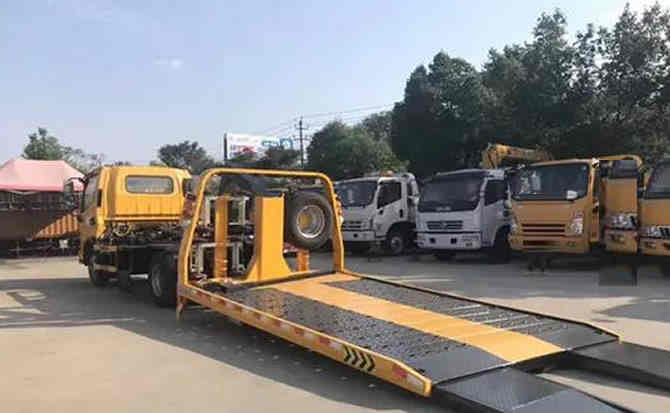 宝应汽车中途维修案例